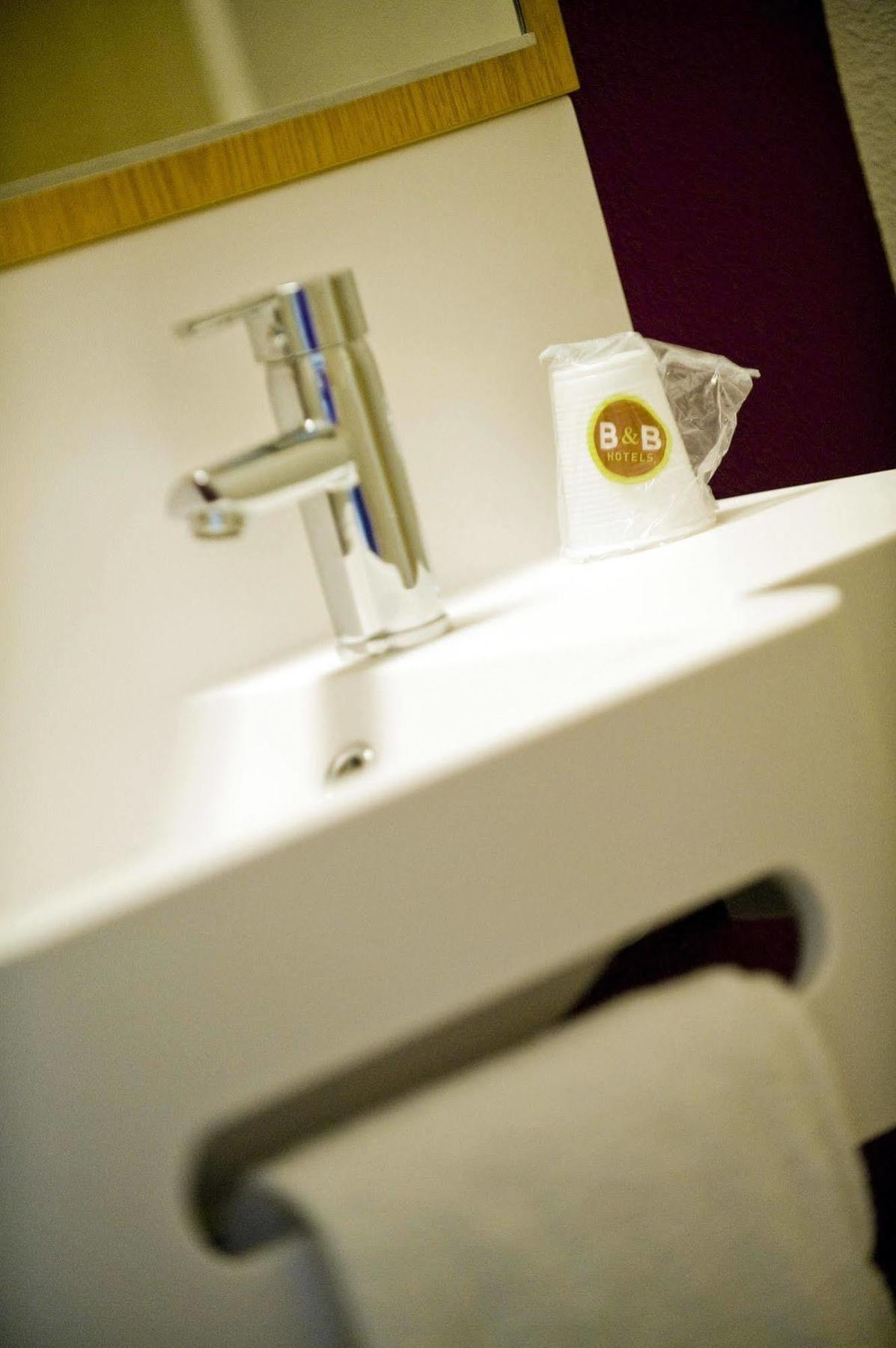 B&B Hotel Dieppe Saint-Aubin-sur-Scie ภายนอก รูปภาพ
