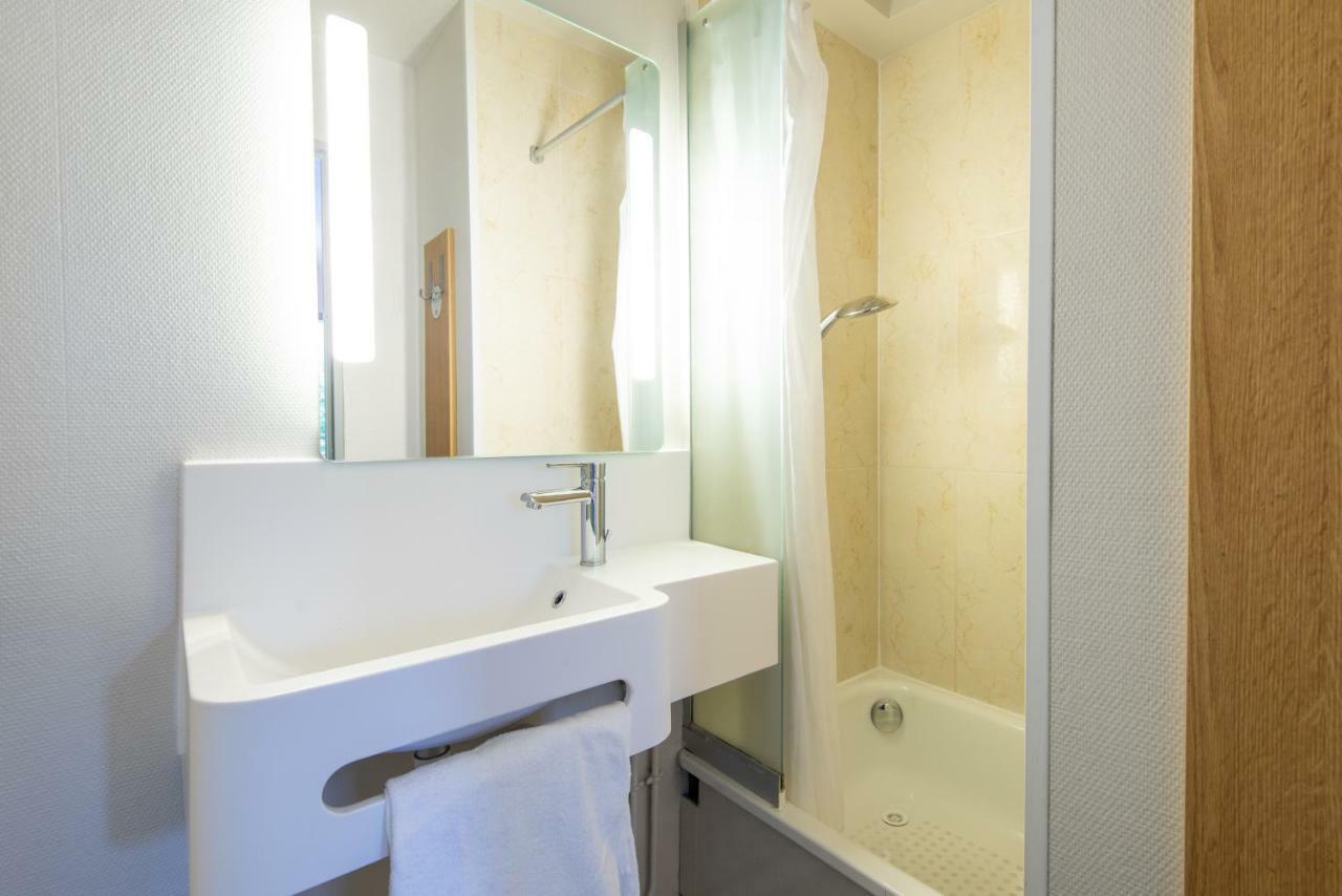 B&B Hotel Dieppe Saint-Aubin-sur-Scie ภายนอก รูปภาพ